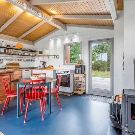 Tuija - 2-8km From The Sea By Interhome Ferienhaus
