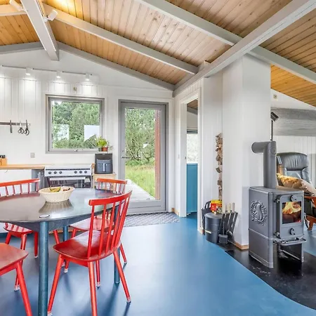 Tuija - 2-8km From The Sea By Interhome *